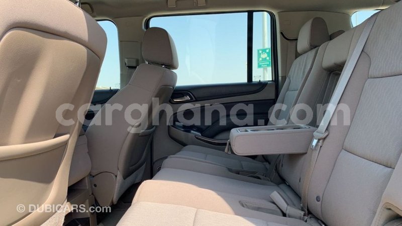 Big with watermark chevrolet suburban ashanti import dubai 37701