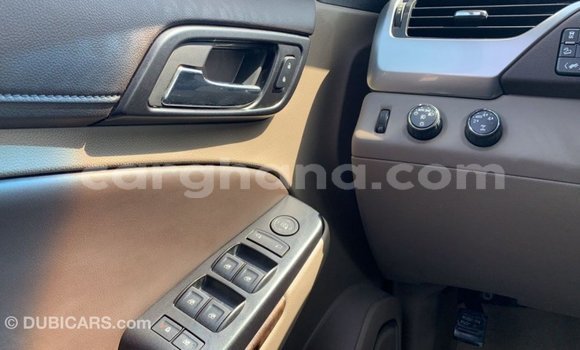 Buy Import Chevrolet Suburban Other Car in Import - Dubai in Ashanti Buy Import Chevrolet Suburban Other Car in Import - Dubai in Ashanti