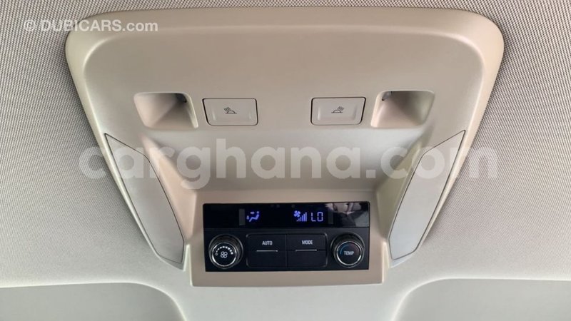 Big with watermark chevrolet suburban ashanti import dubai 37701