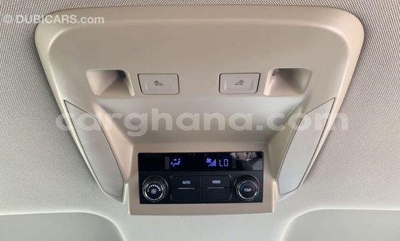 Buy Import Chevrolet Suburban Other Car in Import - Dubai in Ashanti Buy Import Chevrolet Suburban Other Car in Import - Dubai in Ashanti