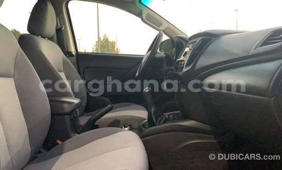 Buy Import Mitsubishi L200 White Car in Import - Dubai in Ashanti Buy Import Mitsubishi L200 White Car in Import - Dubai in Ashanti