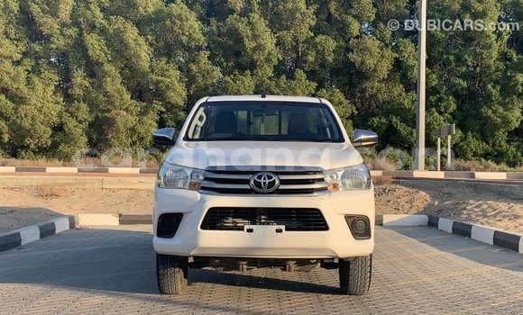 Buy Import Toyota Hilux White Car in Import - Dubai in Ashanti Buy Import Toyota Hilux White Car in Import - Dubai in Ashanti