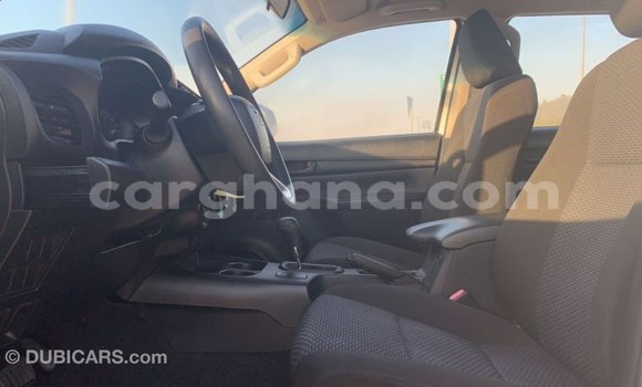Buy Import Toyota Hilux White Car in Import - Dubai in Ashanti Buy Import Toyota Hilux White Car in Import - Dubai in Ashanti