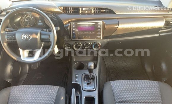Buy Import Toyota Hilux White Car in Import - Dubai in Ashanti Buy Import Toyota Hilux White Car in Import - Dubai in Ashanti