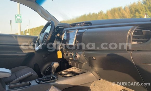 Buy Import Toyota Hilux White Car in Import - Dubai in Ashanti Buy Import Toyota Hilux White Car in Import - Dubai in Ashanti