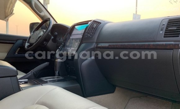Sayi Imported Toyota Land Cruiser Sauran Mota in Import - Dubai a Ashanti Sayi Imported Toyota Land Cruiser Sauran Mota in Import - Dubai a Ashanti