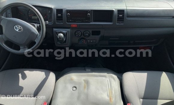 Ra Imported Toyota Hiace funfun Ọkọ̀ in Import - Dubai ni Ashanti Ra Imported Toyota Hiace funfun Ọkọ̀ in Import - Dubai ni Ashanti