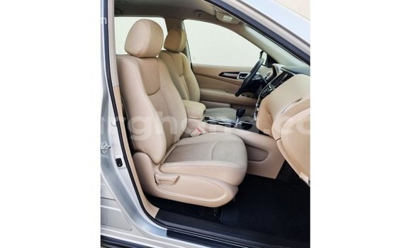 Buy Import Nissan Pathfinder Other Car in Import - Dubai in Ashanti Buy Import Nissan Pathfinder Other Car in Import - Dubai in Ashanti