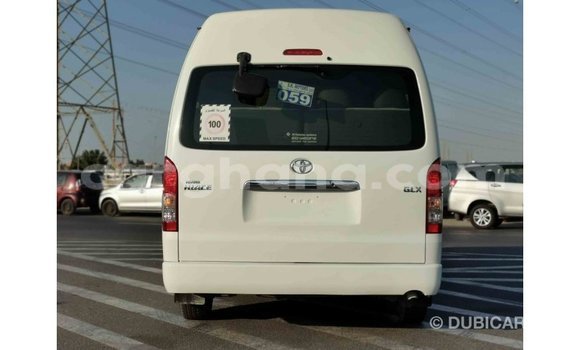 Ra Imported Toyota Hiace funfun Ọkọ̀ in Import - Dubai ni Ashanti Ra Imported Toyota Hiace funfun Ọkọ̀ in Import - Dubai ni Ashanti