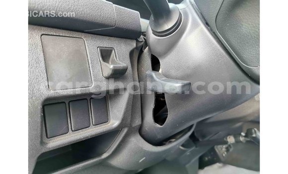 Sayi Imported Toyota Hiace White Mota in Import - Dubai a Ashanti Sayi Imported Toyota Hiace White Mota in Import - Dubai a Ashanti