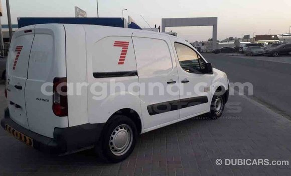 Sayi Imported Peugeot Partner White Mota in Import - Dubai a Ashanti Sayi Imported Peugeot Partner White Mota in Import - Dubai a Ashanti