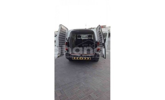 Sayi Imported Peugeot Partner White Mota in Import - Dubai a Ashanti Sayi Imported Peugeot Partner White Mota in Import - Dubai a Ashanti
