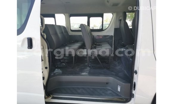 Sayi Imported Toyota Hiace White Mota in Import - Dubai a Ashanti Sayi Imported Toyota Hiace White Mota in Import - Dubai a Ashanti