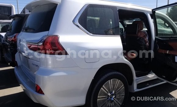 Sayi Imported Lexus LX White Mota in Import - Dubai a Ashanti Sayi Imported Lexus LX White Mota in Import - Dubai a Ashanti