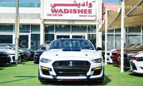 Ra Imported Ford Mustang funfun Ọkọ̀ in Import - Dubai ni Ashanti Ra Imported Ford Mustang funfun Ọkọ̀ in Import - Dubai ni Ashanti
