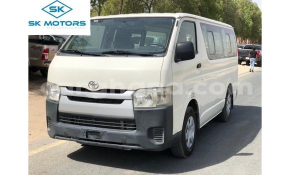 Ra Imported Toyota Hiace funfun Ọkọ̀ in Import - Dubai ni Ashanti Ra Imported Toyota Hiace funfun Ọkọ̀ in Import - Dubai ni Ashanti
