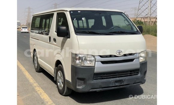 Ra Imported Toyota Hiace funfun Ọkọ̀ in Import - Dubai ni Ashanti Ra Imported Toyota Hiace funfun Ọkọ̀ in Import - Dubai ni Ashanti