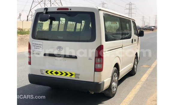 Ra Imported Toyota Hiace funfun Ọkọ̀ in Import - Dubai ni Ashanti Ra Imported Toyota Hiace funfun Ọkọ̀ in Import - Dubai ni Ashanti