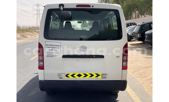 Ra Imported Toyota Hiace funfun Ọkọ̀ in Import - Dubai ni Ashanti Ra Imported Toyota Hiace funfun Ọkọ̀ in Import - Dubai ni Ashanti