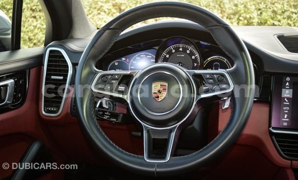 Buy Import Porsche Cayenne White Car in Import - Dubai in Ashanti Buy Import Porsche Cayenne White Car in Import - Dubai in Ashanti