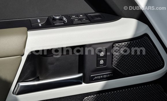 Sayi Imported Land Rover Defender White Mota in Import - Dubai a Ashanti Sayi Imported Land Rover Defender White Mota in Import - Dubai a Ashanti