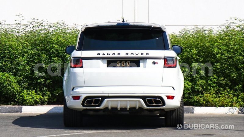 Big with watermark land rover range rover ashanti import dubai 37740