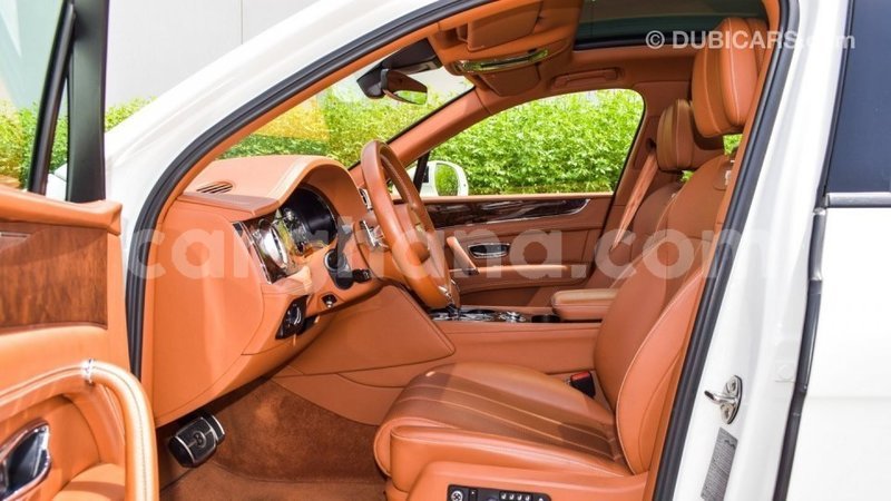 Big with watermark bentley bentayga ashanti import dubai 37745