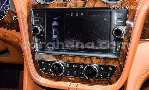 Buy Import Bentley Bentayga White Car in Import - Dubai in Ashanti Buy Import Bentley Bentayga White Car in Import - Dubai in Ashanti