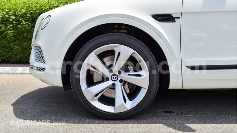 Big with watermark bentley bentayga ashanti import dubai 37745