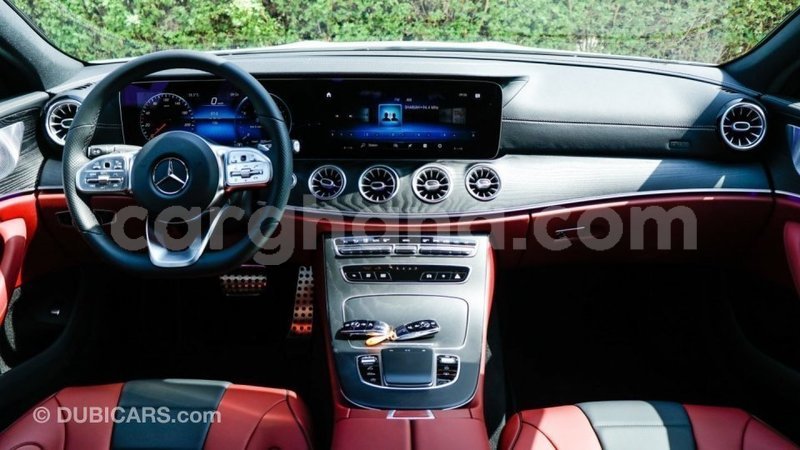 Big with watermark mercedes benz a200 ashanti import dubai 37757