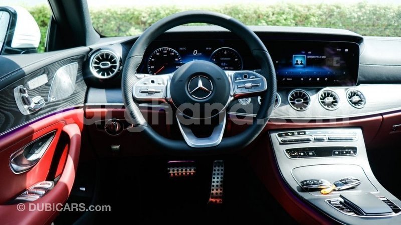 Big with watermark mercedes benz a200 ashanti import dubai 37757