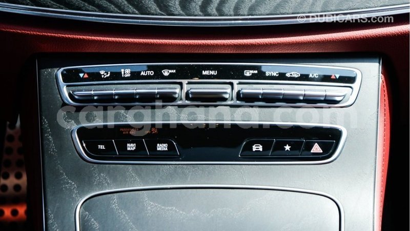 Big with watermark mercedes benz a200 ashanti import dubai 37757