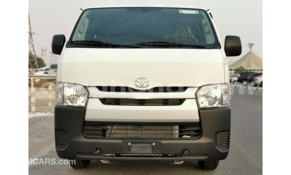 Buy Import Toyota Hiace White Car in Import - Dubai in Ashanti Buy Import Toyota Hiace White Car in Import - Dubai in Ashanti