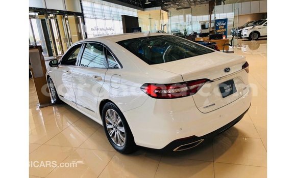 Sayi Imported Ford Taurus White Mota in Import - Dubai a Ashanti Sayi Imported Ford Taurus White Mota in Import - Dubai a Ashanti
