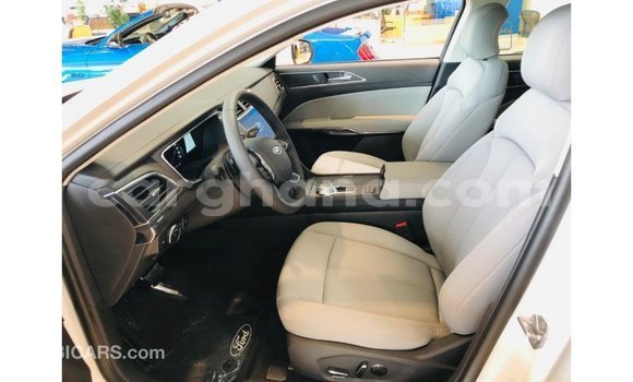 Sayi Imported Ford Taurus White Mota in Import - Dubai a Ashanti Sayi Imported Ford Taurus White Mota in Import - Dubai a Ashanti