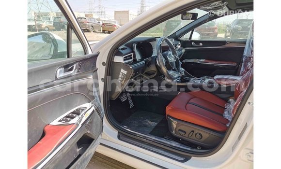 Buy Import Kia K5 White Car in Import - Dubai in Ashanti Buy Import Kia K5 White Car in Import - Dubai in Ashanti