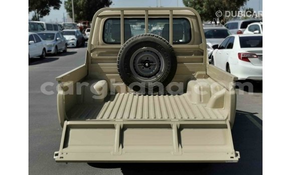 Sayi Imported Toyota Land Cruiser M Mota in Import - Dubai a Ashanti Sayi Imported Toyota Land Cruiser M Mota in Import - Dubai a Ashanti