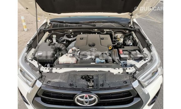 Ra Imported Toyota Hilux funfun Ọkọ̀ in Import - Dubai ni Ashanti Ra Imported Toyota Hilux funfun Ọkọ̀ in Import - Dubai ni Ashanti