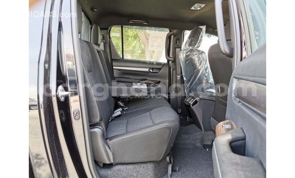 Ra Imported Toyota Hilux Black Ọkọ̀ in Import - Dubai ni Ashanti Ra Imported Toyota Hilux Black Ọkọ̀ in Import - Dubai ni Ashanti