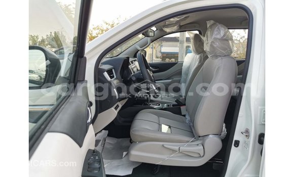 Buy Import Nissan Xterra White Car in Import - Dubai in Ashanti Buy Import Nissan Xterra White Car in Import - Dubai in Ashanti