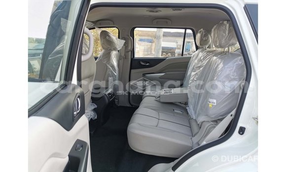 Buy Import Nissan Xterra White Car in Import - Dubai in Ashanti Buy Import Nissan Xterra White Car in Import - Dubai in Ashanti