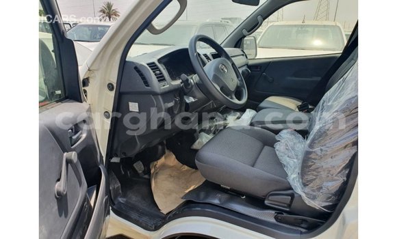 Buy Import Toyota Hiace White Car in Import - Dubai in Ashanti Buy Import Toyota Hiace White Car in Import - Dubai in Ashanti