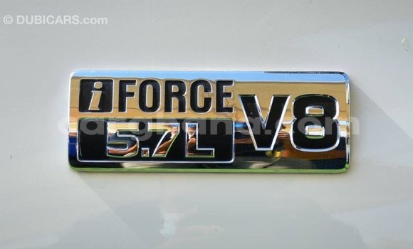 Buy Import Toyota Tundra White Car in Import - Dubai in Ashanti Buy Import Toyota Tundra White Car in Import - Dubai in Ashanti