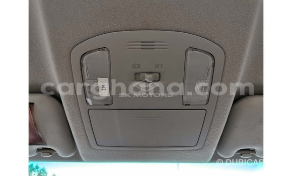 Sayi Imported Toyota Fortuner White Mota in Import - Dubai a Ashanti Sayi Imported Toyota Fortuner White Mota in Import - Dubai a Ashanti