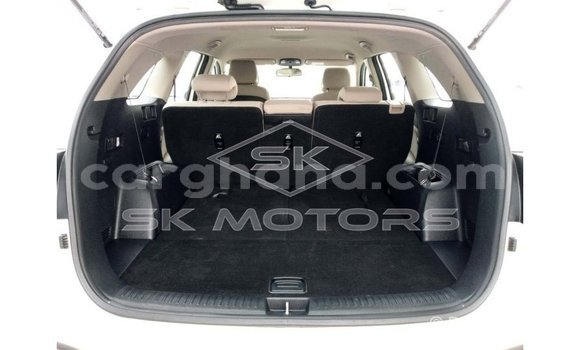 Ra Imported Kia Sorento funfun Ọkọ̀ in Import - Dubai ni Ashanti Ra Imported Kia Sorento funfun Ọkọ̀ in Import - Dubai ni Ashanti