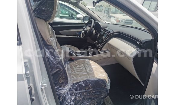 Ra Imported Hyundai Tucson funfun Ọkọ̀ in Import - Dubai ni Ashanti Ra Imported Hyundai Tucson funfun Ọkọ̀ in Import - Dubai ni Ashanti