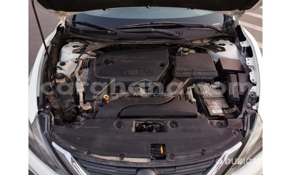 Ra Imported Nissan Altima funfun Ọkọ̀ in Import - Dubai ni Ashanti Ra Imported Nissan Altima funfun Ọkọ̀ in Import - Dubai ni Ashanti