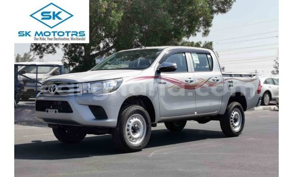 Buy Import Toyota Hilux Other Car in Import - Dubai in Ashanti Buy Import Toyota Hilux Other Car in Import - Dubai in Ashanti