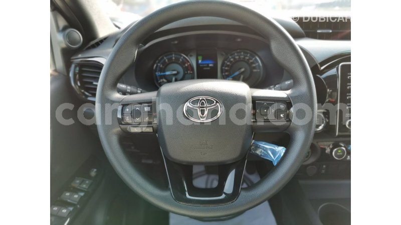 Big with watermark toyota hilux ashanti import dubai 37839