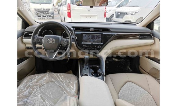 Sayi Imported Toyota Camry White Mota in Import - Dubai a Ashanti Sayi Imported Toyota Camry White Mota in Import - Dubai a Ashanti